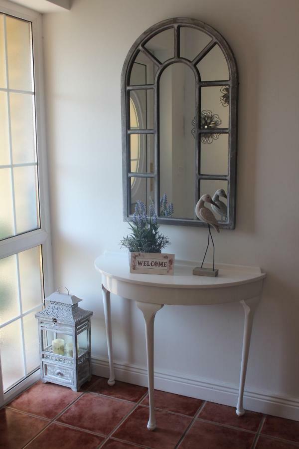Villa 5 Mins Walk To Carrick - Sleeps 12 - Off Road Parking - Modern House Extérieur photo